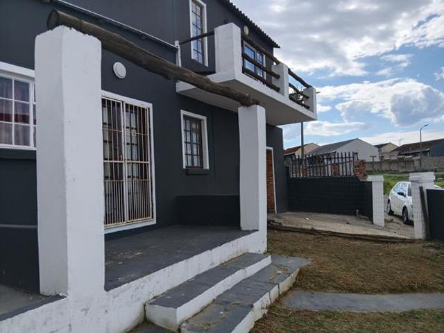 House for sale in Port Elizabeth, Eastern Cape
