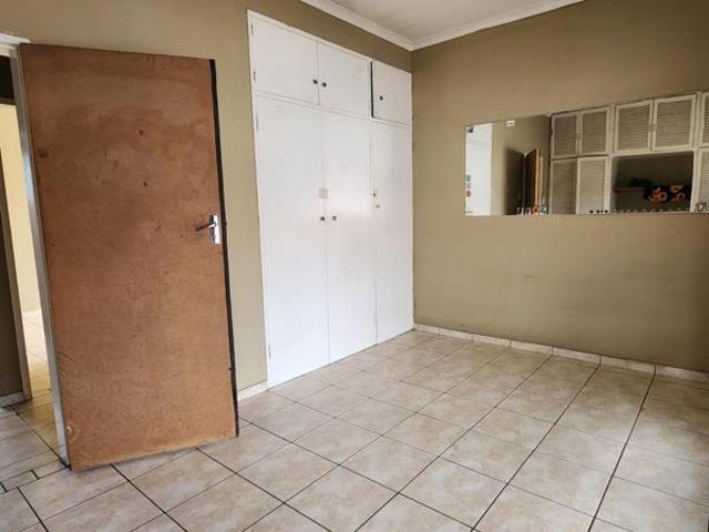 House for rent in Waterkloof, Gauteng