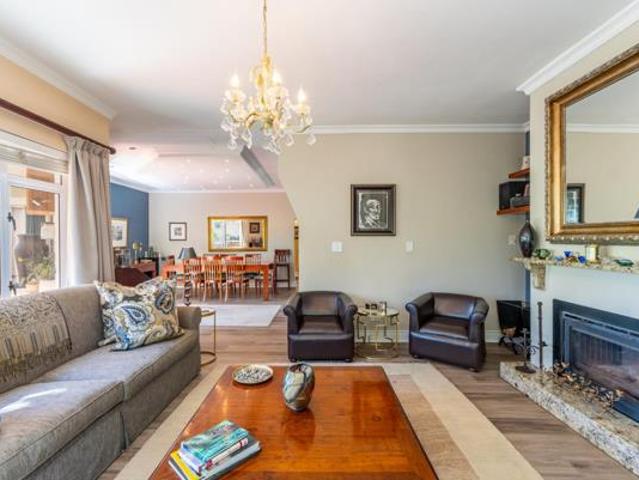 House for sale in Bergsig, Durbanville