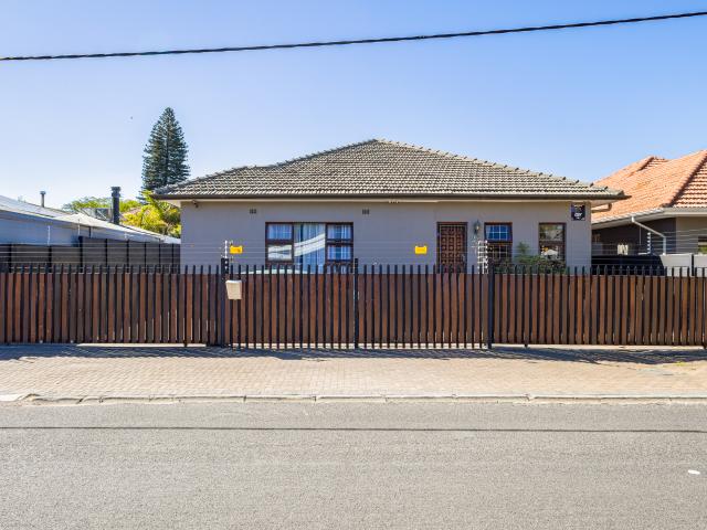 House for sale in Bellville, Western Cape
