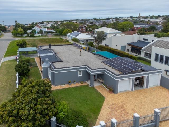 House for sale in Plettenberg Bay, Garden Route District Municipality