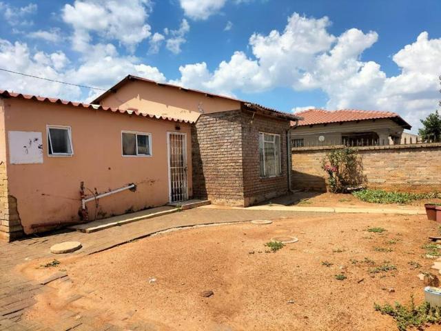 House for sale in Nooitgedacht, Gauteng