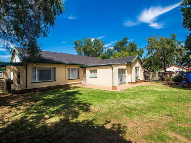 House for rent in Jansenpark, City of Ekurhuleni Metropolitan Municipality