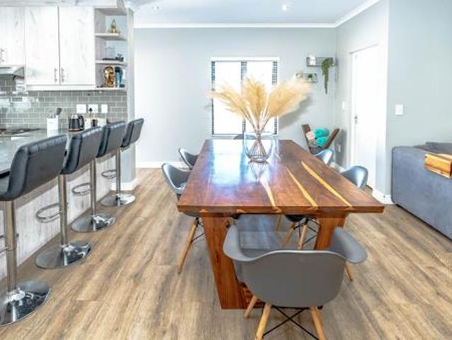 House for sale in Cape Town, Western Cape