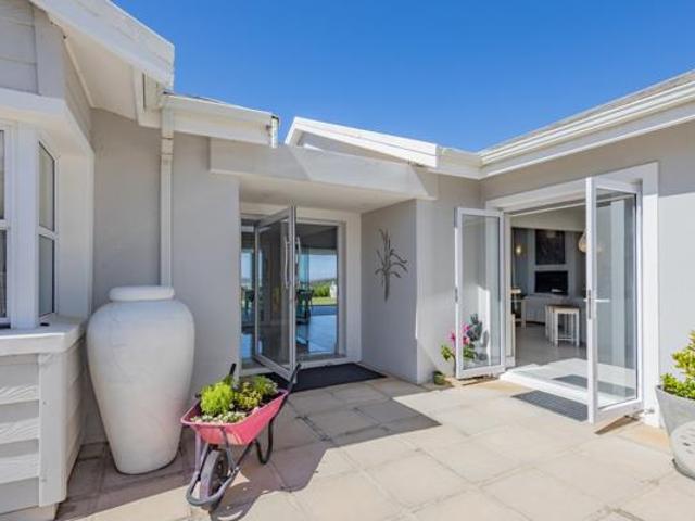 House for rent in Groot Brak Rivier, Western Cape