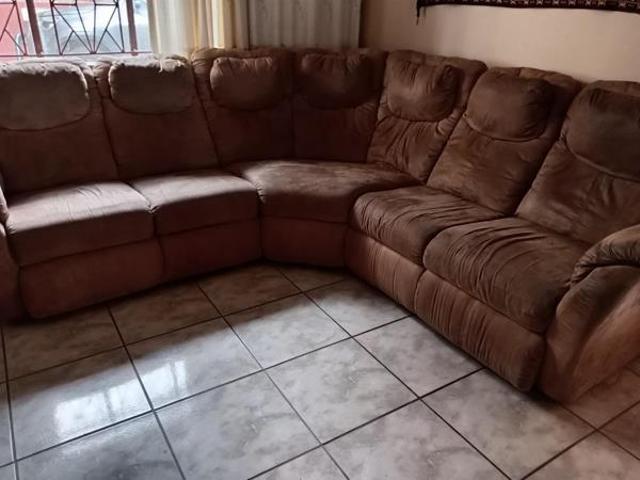 House for sale in Mount Moreland, Kwazulu-natal
