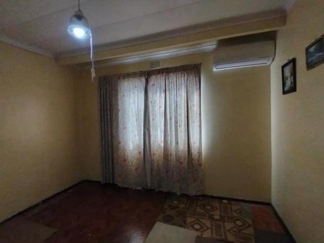 House for sale in Mount Moreland, Kwazulu-natal