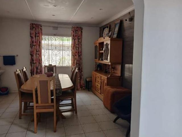 House for sale in Mount Moreland, Kwazulu-natal