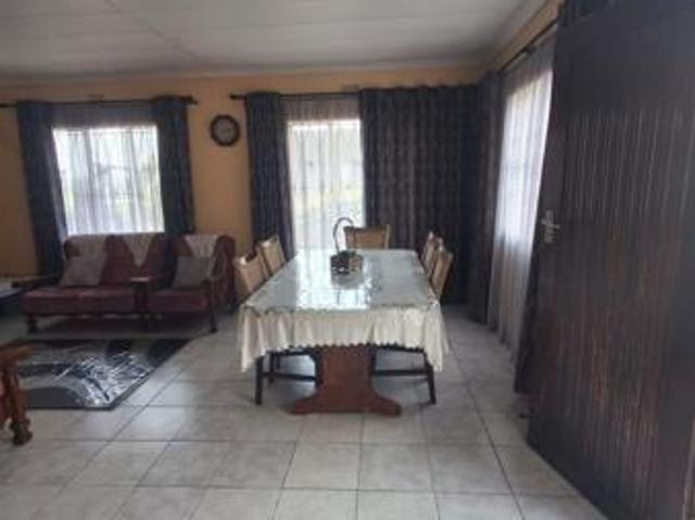 House for sale in Mount Moreland, Kwazulu-natal