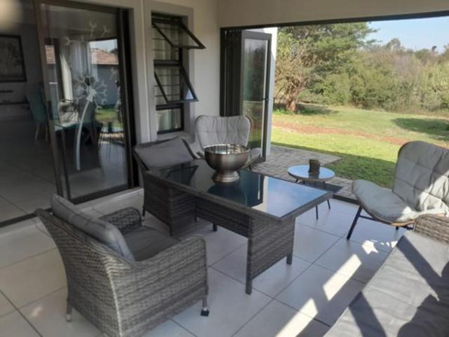 House for sale in Hartbeespoort Dam Nature Reserve, North West