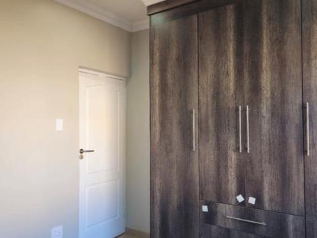 House for sale in Hartbeespoort Dam Nature Reserve, North West