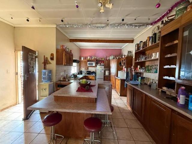 House for sale in Hartbeespoort Dam Nature Reserve, North West