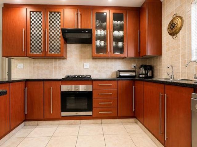 House for sale in Hartbeespoort Dam Nature Reserve, North West