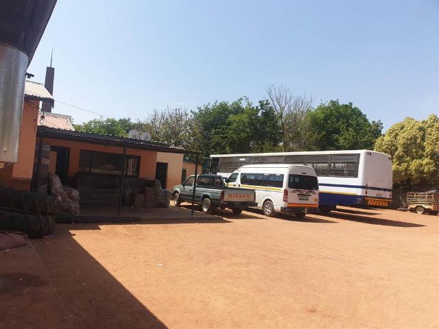 House for sale in Hartbeespoort Dam Nature Reserve, North West