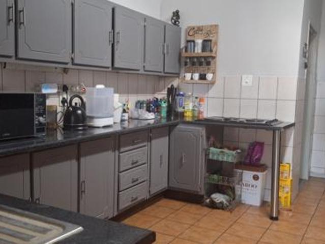 House for sale in Hartbeespoort Dam Nature Reserve, North West