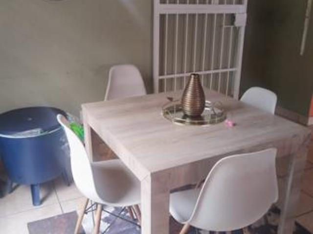 House for sale in Hartbeespoort Dam Nature Reserve, North West