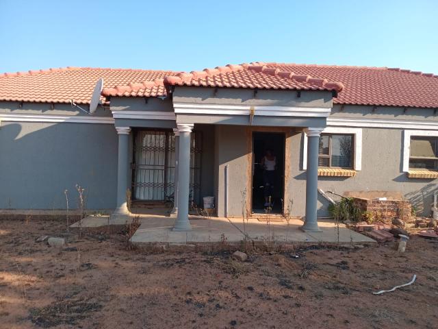 House for rent in Hartbeespoort Dam Nature Reserve, North West