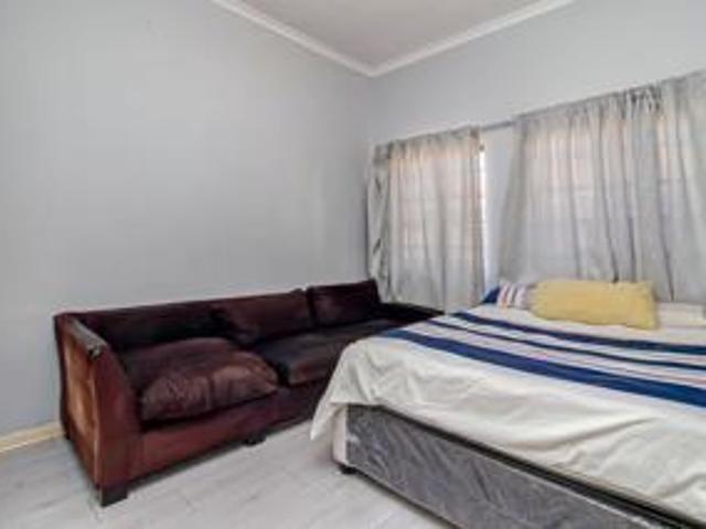 House for rent in Vosloorus, Gauteng