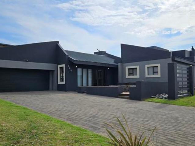 House for sale in Waterkloof, Gauteng