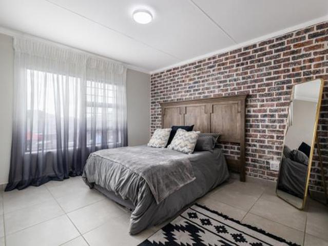 House for rent in Waterkloof, Gauteng