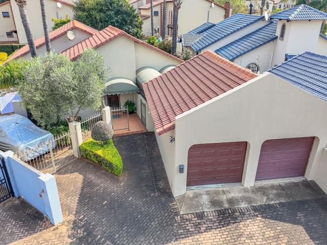 House for sale in Waterkloof, Gauteng