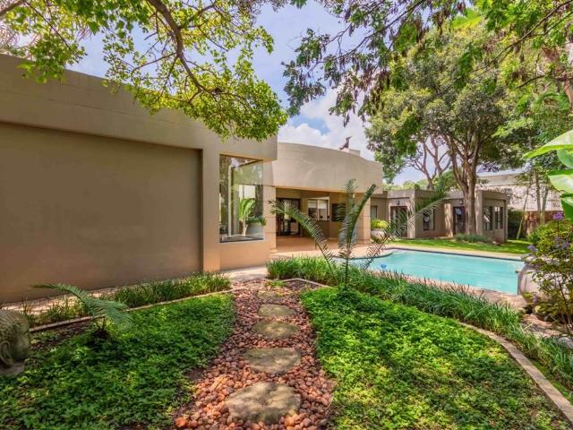House for sale in Johannesburg, North & Sandton
