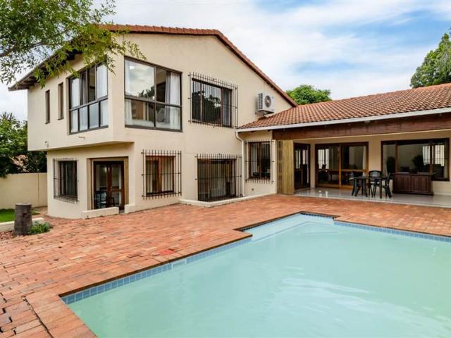 House for sale in Johannesburg, North & Sandton