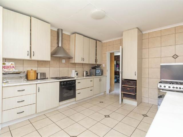 House for sale in Vosloorus, Gauteng