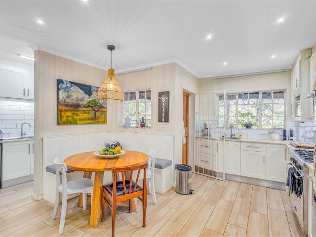 House for sale in Johannesburg, North & Sandton