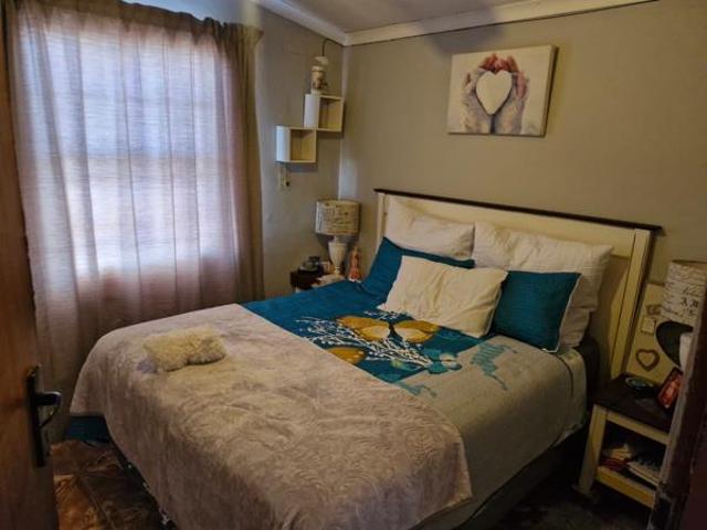 House for sale in Amatola View, Bhisho