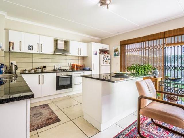 House for sale in Cape Town, Western Cape