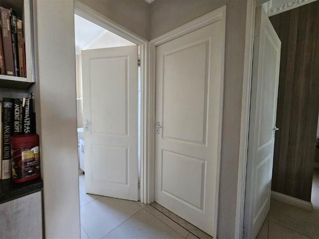 House for sale in Frances Baard, Northern Cape
