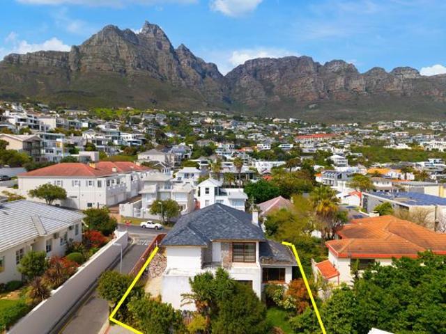 House for sale in Cape Town, Western Cape
