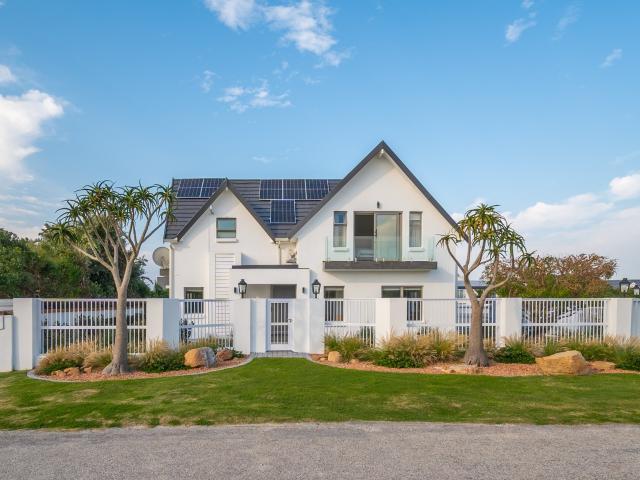 House for sale in Cape St Francis, Eastern Cape