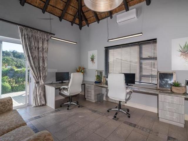 House for sale in Bushmans River Mouth, Eastern Cape