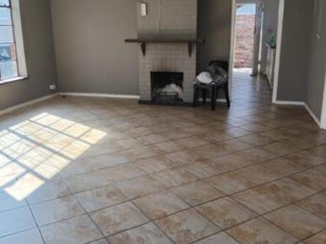 House for rent in Waterkloof, Gauteng
