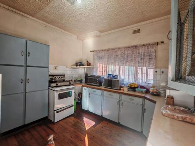 House for rent in Waterkloof, Gauteng