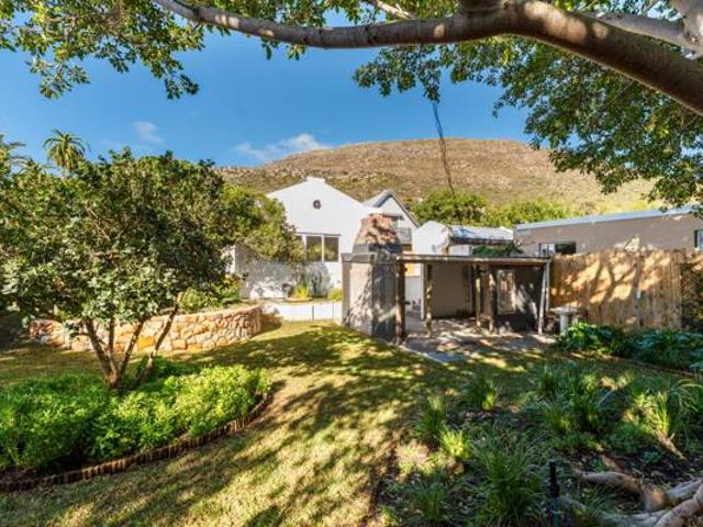 House for sale in Cape Town, Western Cape
