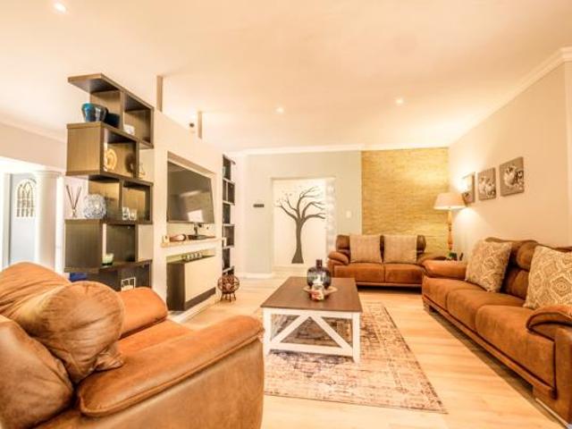 House for sale in North West