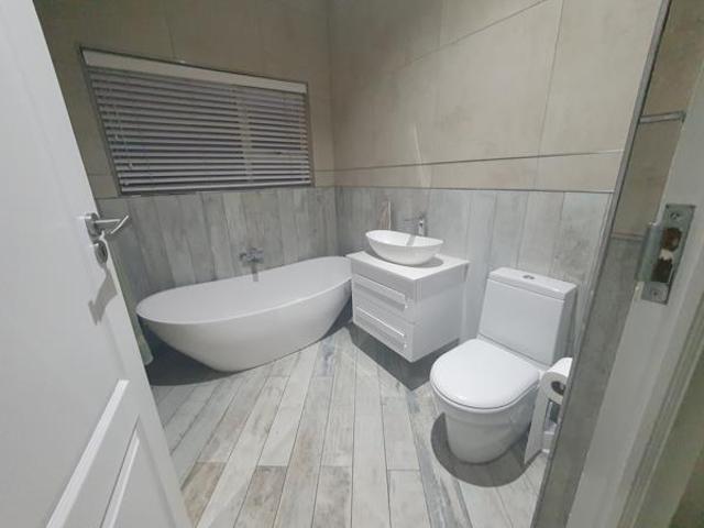 House for rent in North West