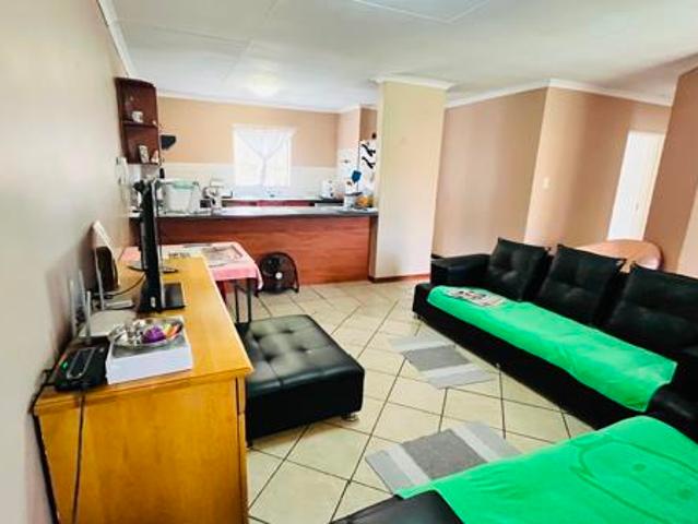 House for sale in Vosloorus, Gauteng