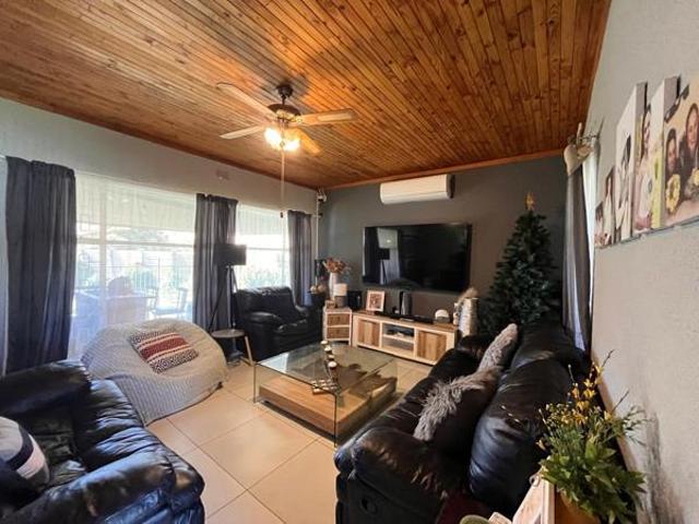House for sale in Frances Baard, Northern Cape