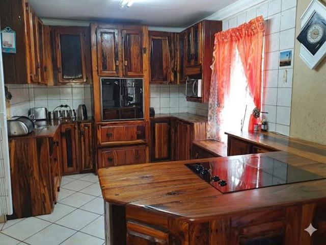 House for sale in Tlhabane, North West
