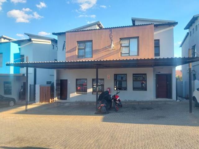 House for sale in Rustenburg Local Municipality, Bojanala Platinum District Municipality