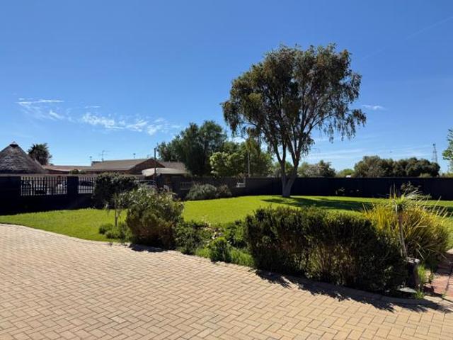 House for sale in Frances Baard, Northern Cape