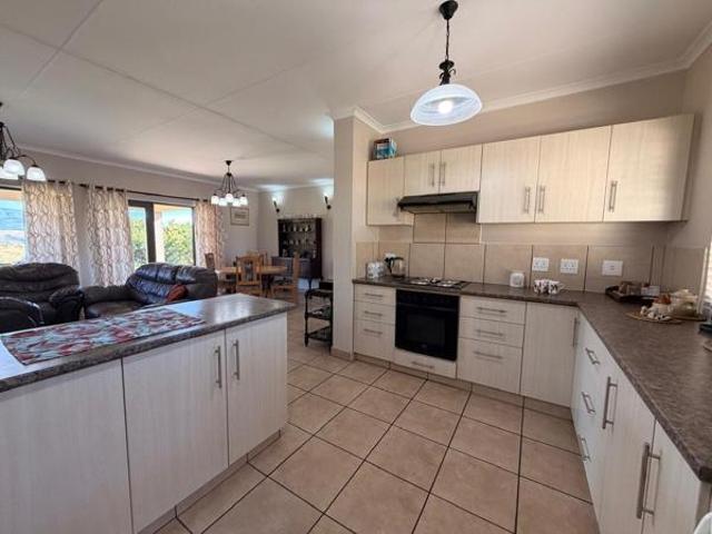 House for sale in Drakensberg, Kwazulu-natal