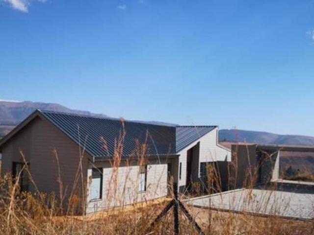 House for sale in Drakensberg, Kwazulu-natal