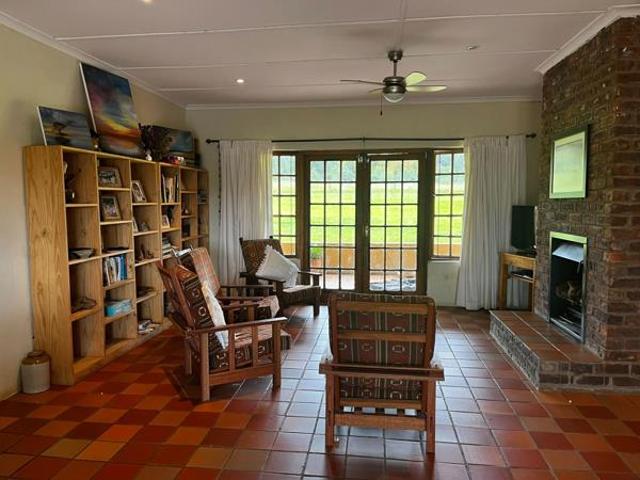 House for sale in Drakensberg, Kwazulu-natal