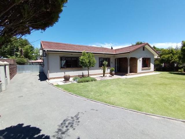 House for sale in Durbanville, Western Cape
