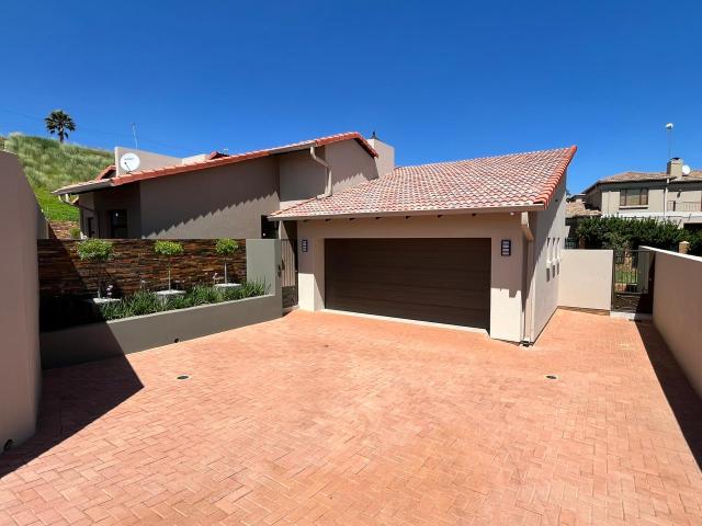 House for rent in Krugersdorp, Mogale City Local Municipality
